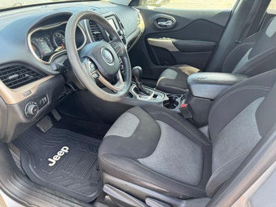 2018 Jeep Cherokee Latitude