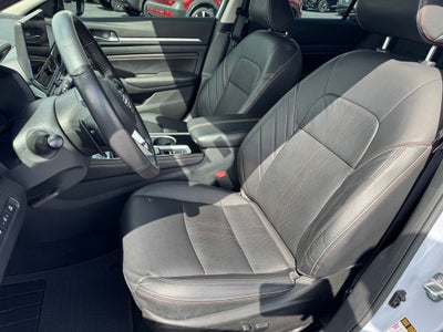 2023 Nissan Altima 2.0 SR