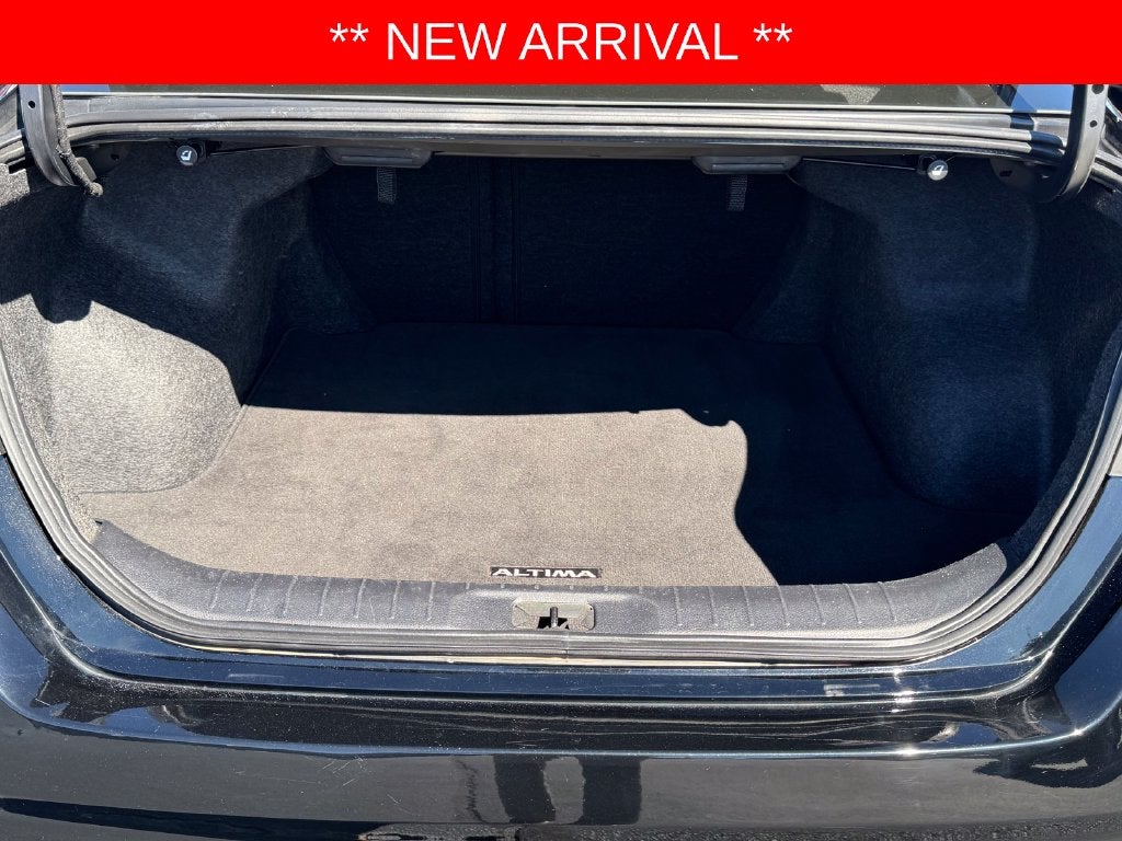 2025 Nissan Altima 2.5 SR