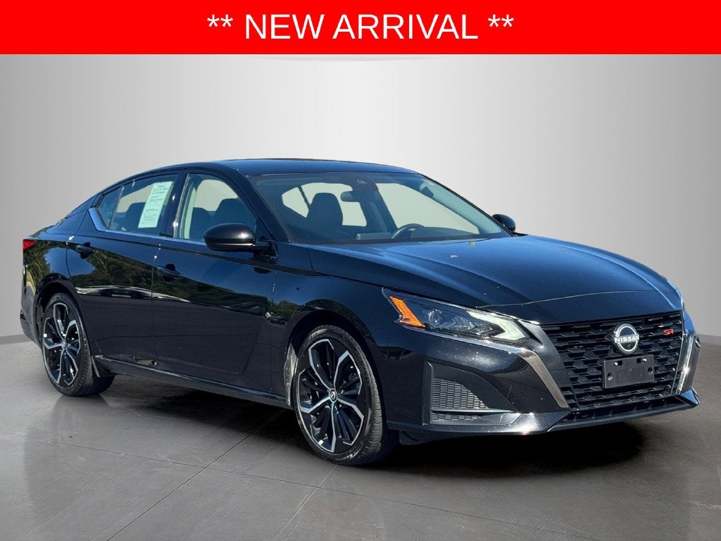 2025 Nissan Altima 2.5 SR