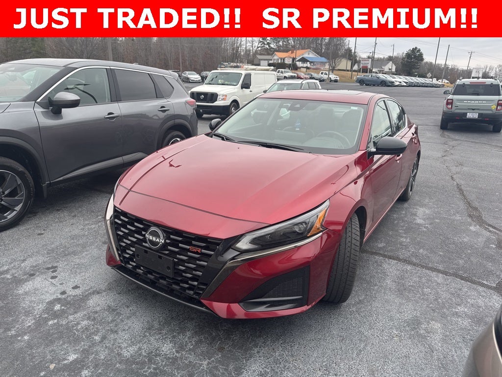 2023 Nissan Altima 2.5 SR Premium