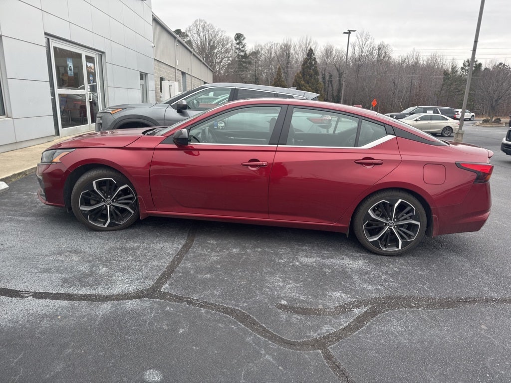 2023 Nissan Altima 2.5 SR Premium