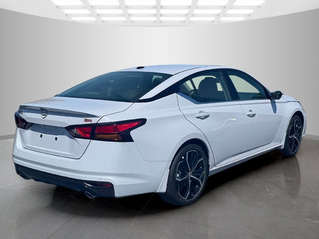 2026 Nissan Altima 2.5 SR