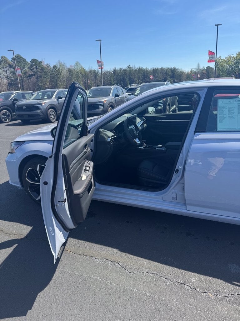 2026 Nissan Altima 2.5 SR