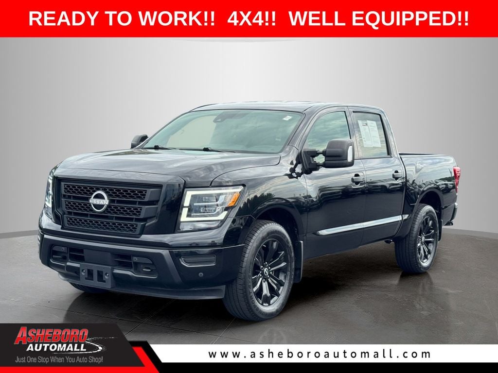 2023 Nissan Titan SV