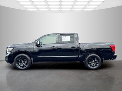 2023 Nissan Titan SV