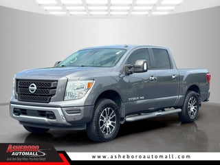 2020 Nissan Titan SV
