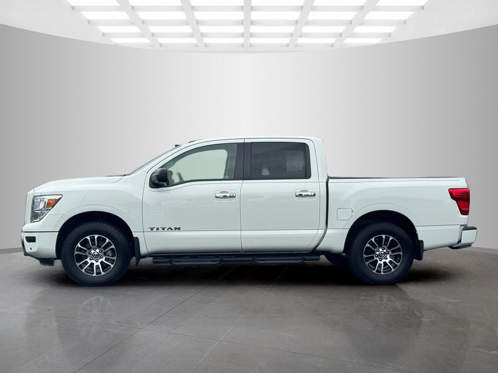 2021 Nissan Titan SV