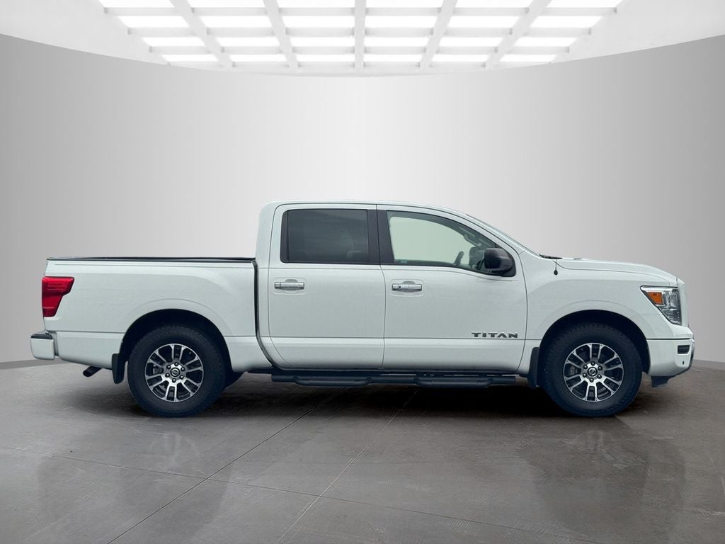 2021 Nissan Titan SV