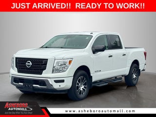 2021 Nissan Titan SV