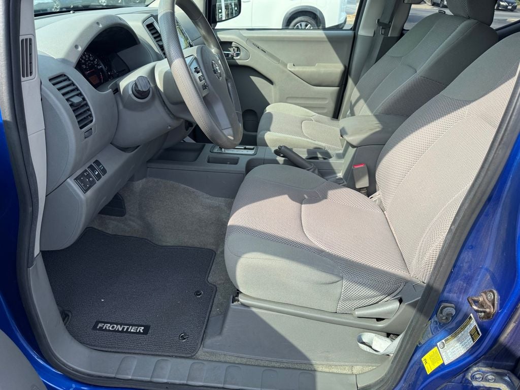 2015 Nissan Frontier SV