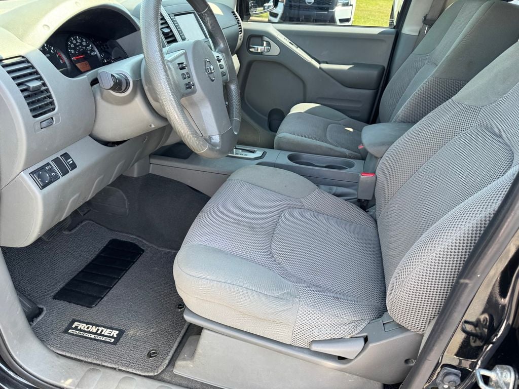 2020 Nissan Frontier SV