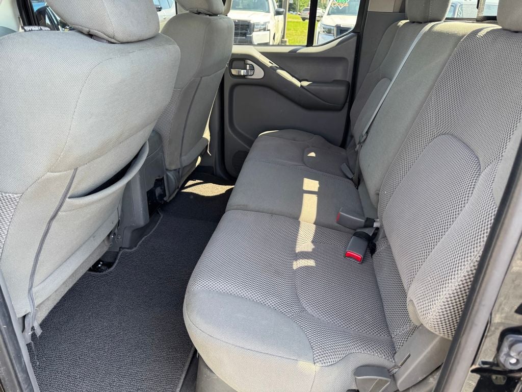 2020 Nissan Frontier SV