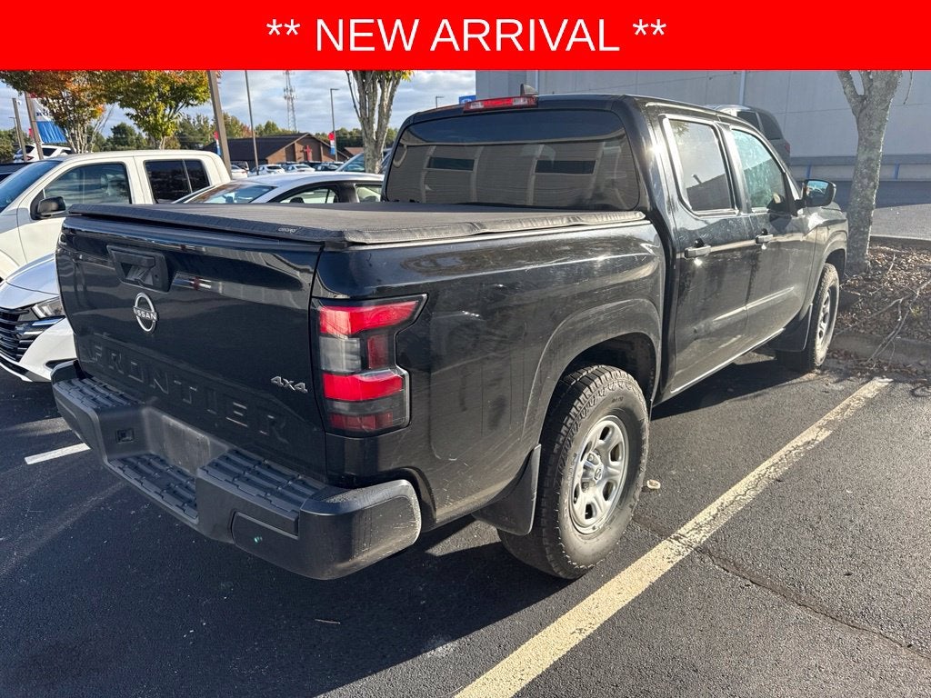 2022 Nissan Frontier S
