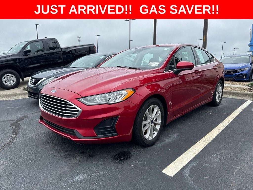 2020 Ford Fusion SE