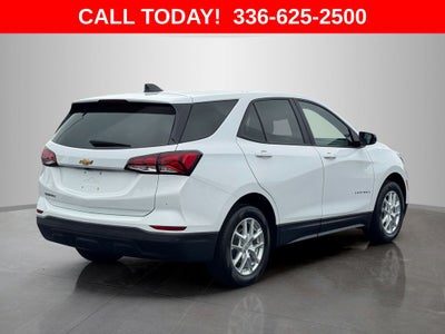 2022 Chevrolet Equinox LS