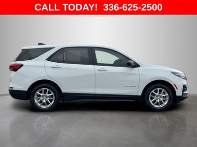 2022 Chevrolet Equinox LS