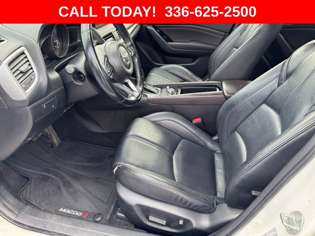 2018 Mazda Mazda3 4-Door Touring