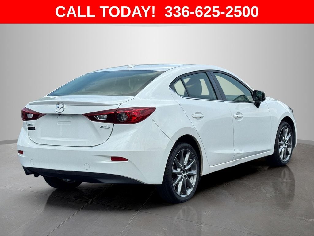 2018 Mazda Mazda3 4-Door Touring