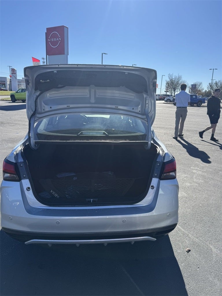 2025 Nissan Versa 1.6 S