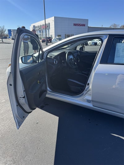 2025 Nissan Versa 1.6 S