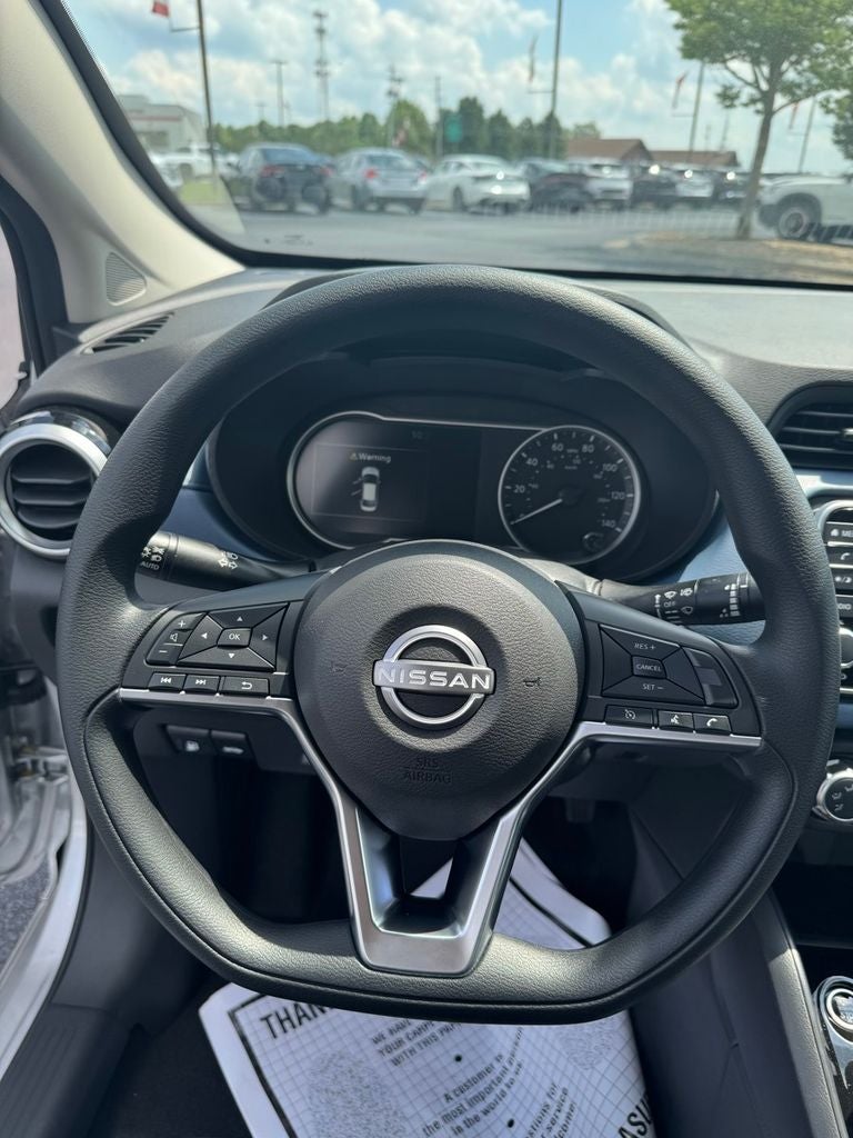 2025 Nissan Versa 1.6 SV