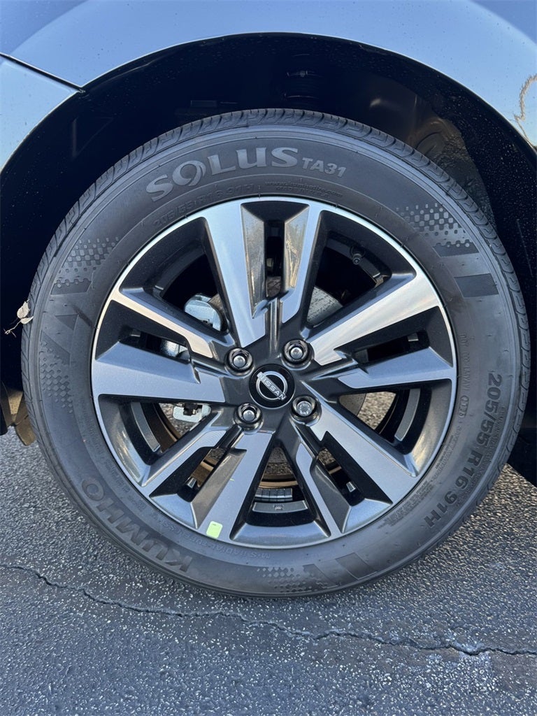 2025 Nissan Versa 1.6 SV