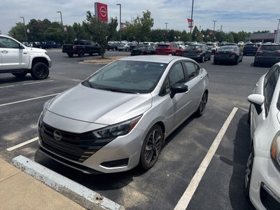 2024 Nissan Versa 1.6 SR