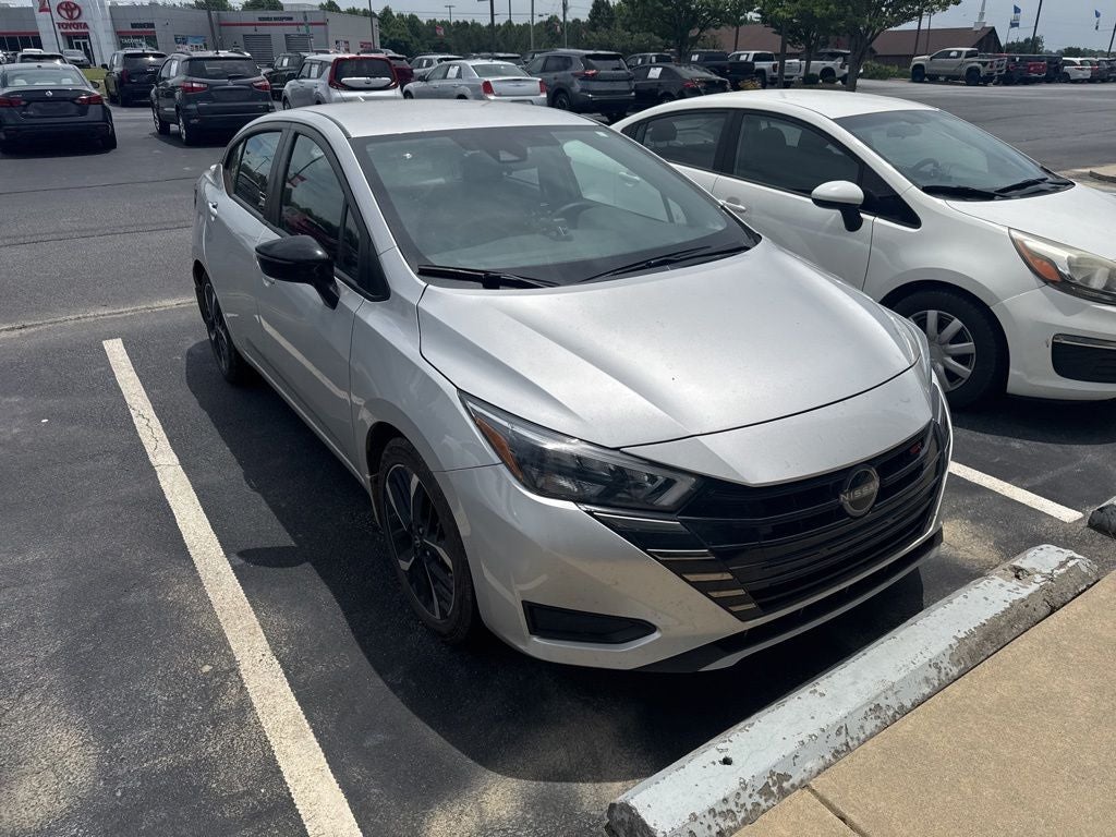 2024 Nissan Versa 1.6 SR