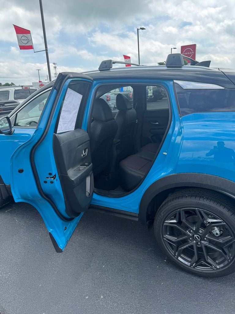 2026 Nissan Kicks SR