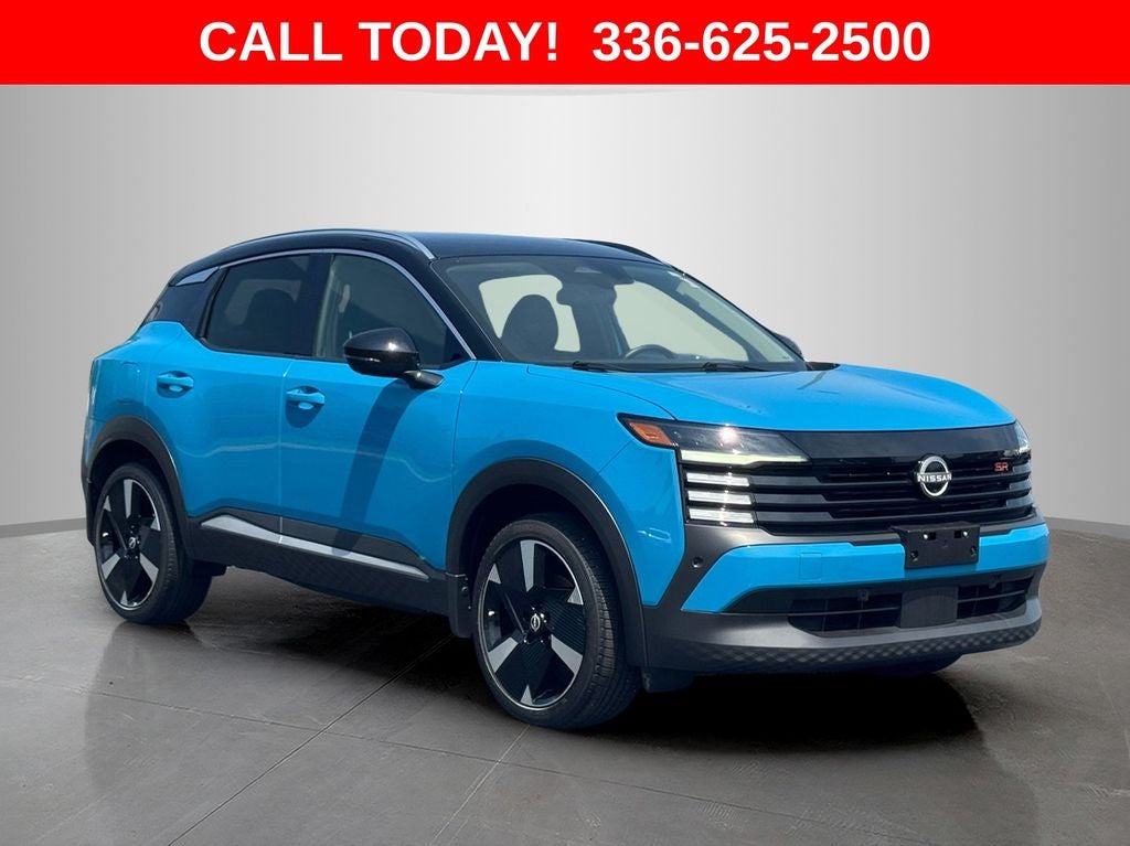 2025 Nissan Kicks SR