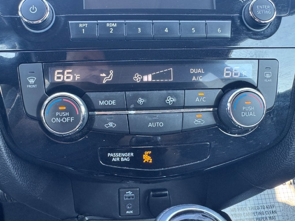 2017 Nissan Rogue SV