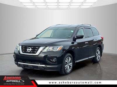 2019 Nissan Pathfinder S