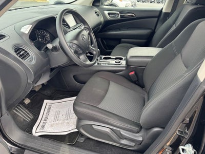 2019 Nissan Pathfinder S