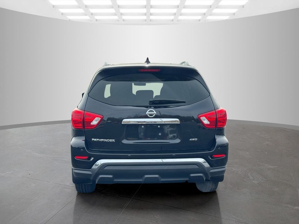 2019 Nissan Pathfinder S
