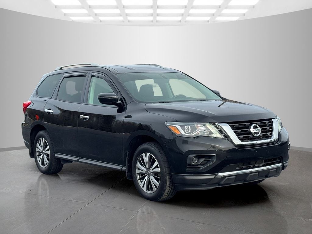 2019 Nissan Pathfinder S