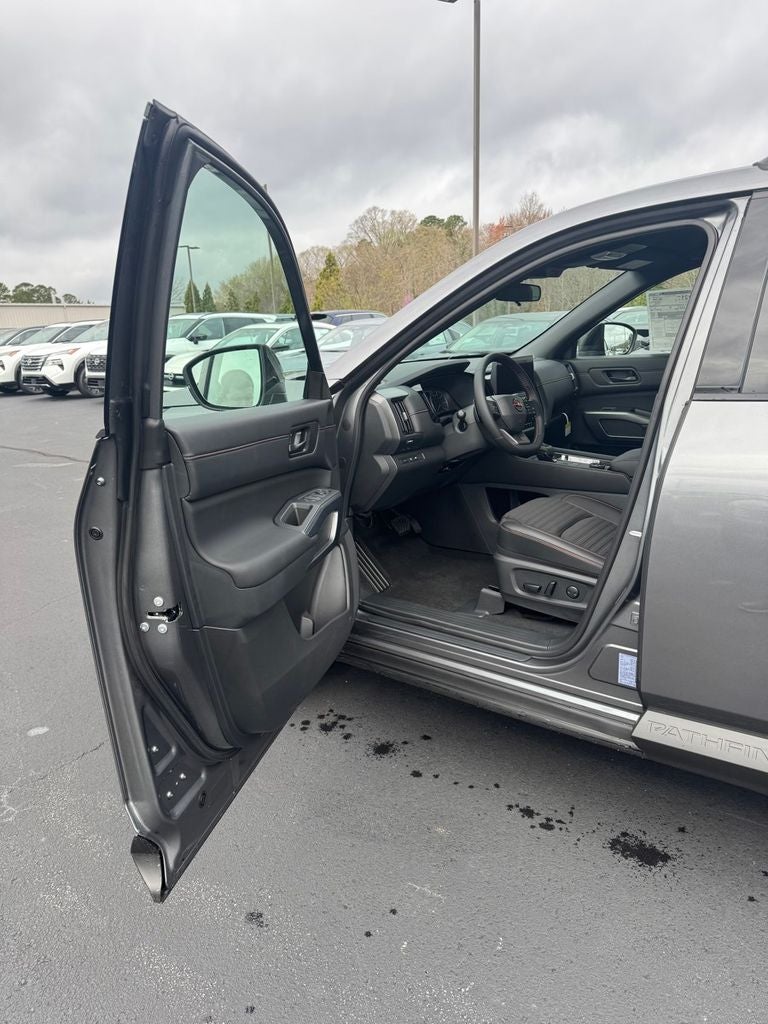 2026 Nissan Pathfinder Rock Creek
