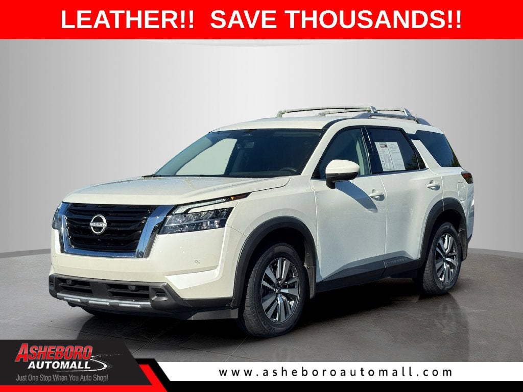 2024 Nissan Pathfinder SL