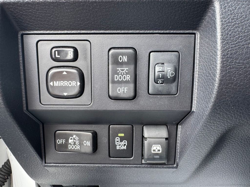 2017 Toyota Tundra Limited CrewMax