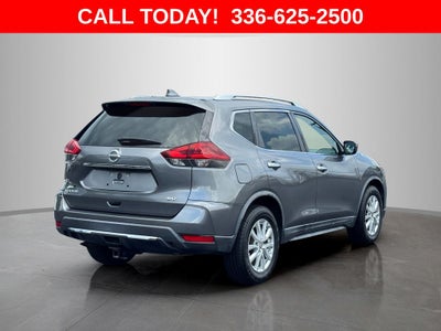 2018 Nissan Rogue SV