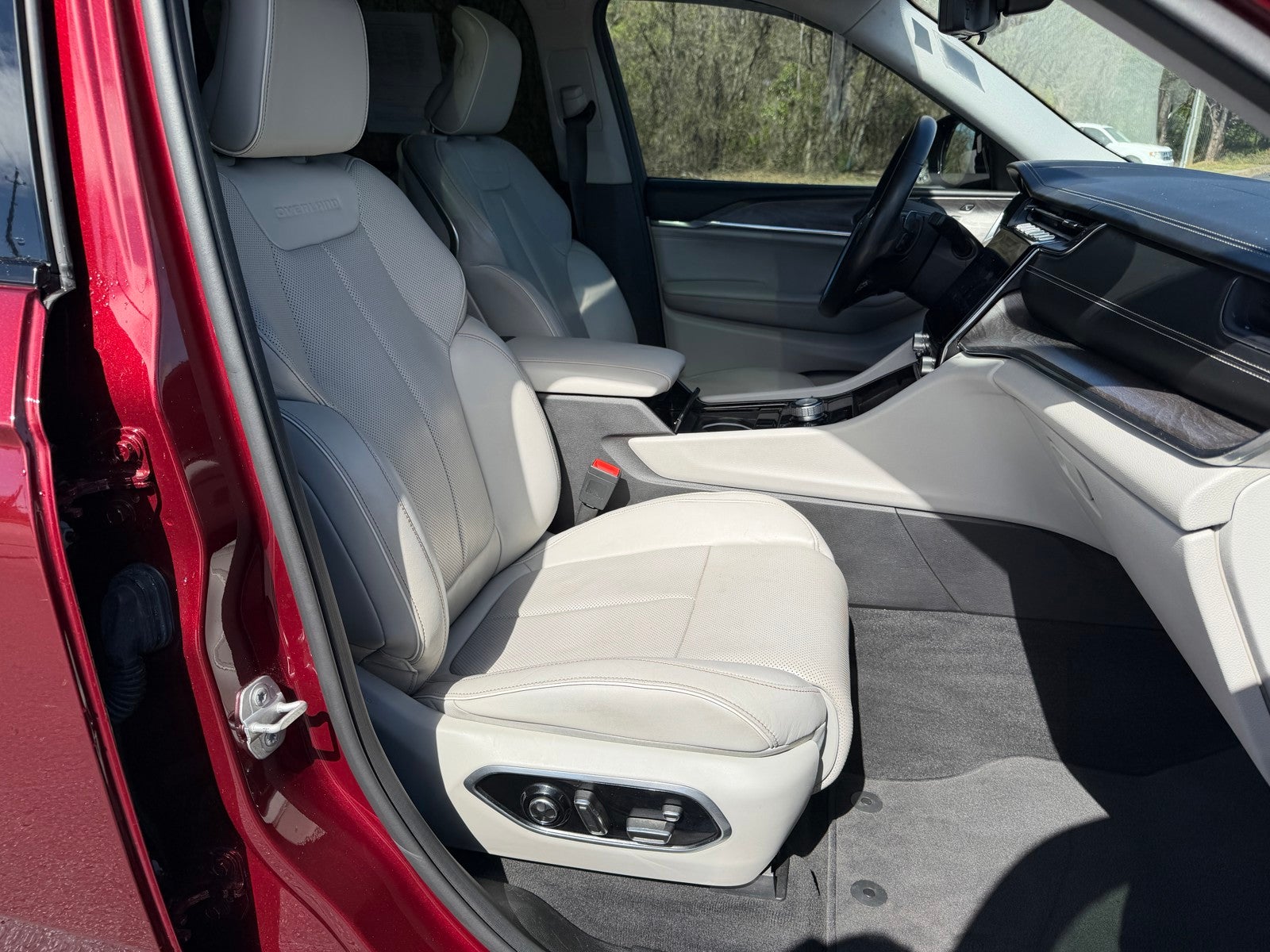 2022 Jeep Grand Cherokee L Overland