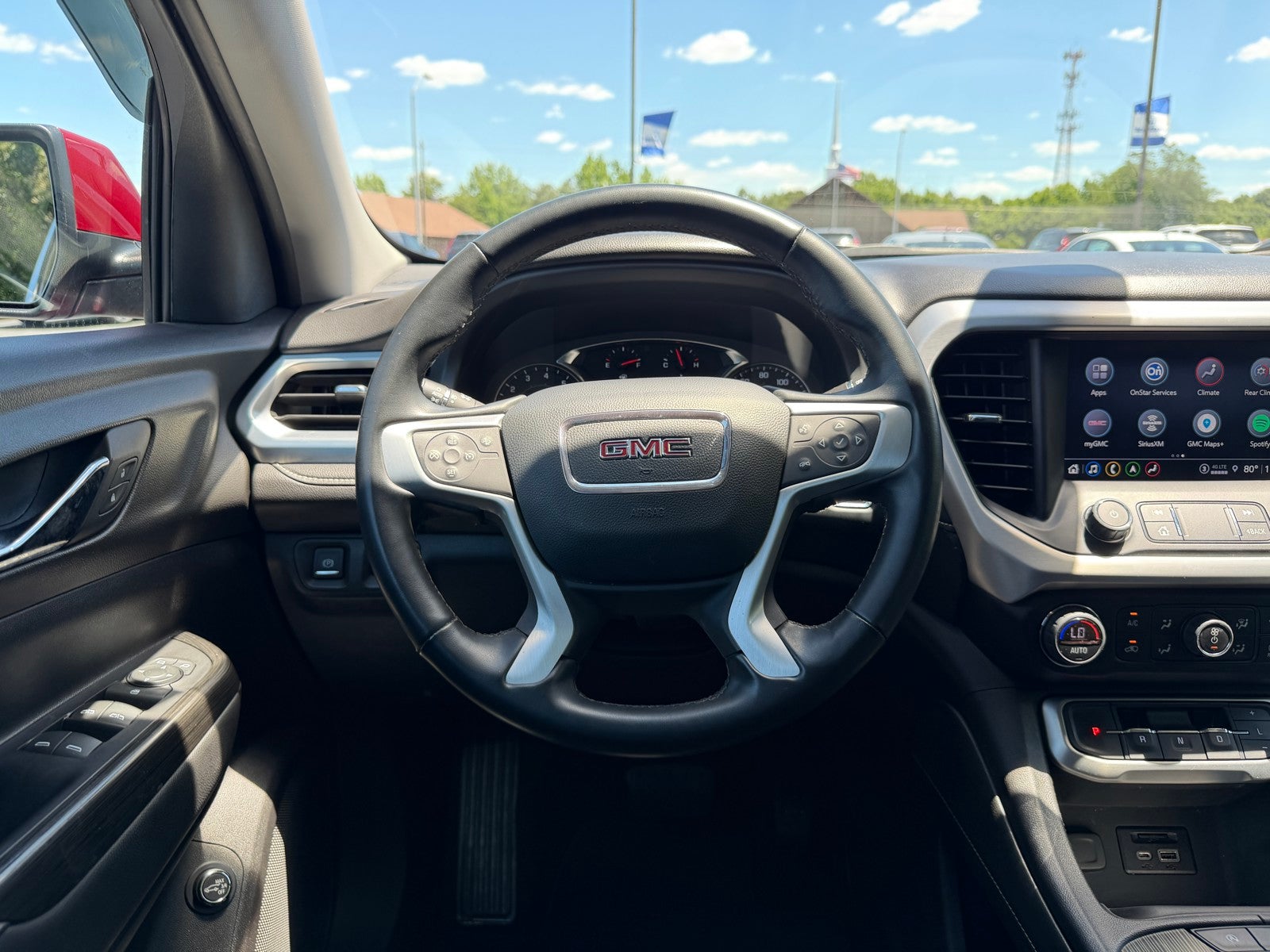 2023 GMC Acadia SLT