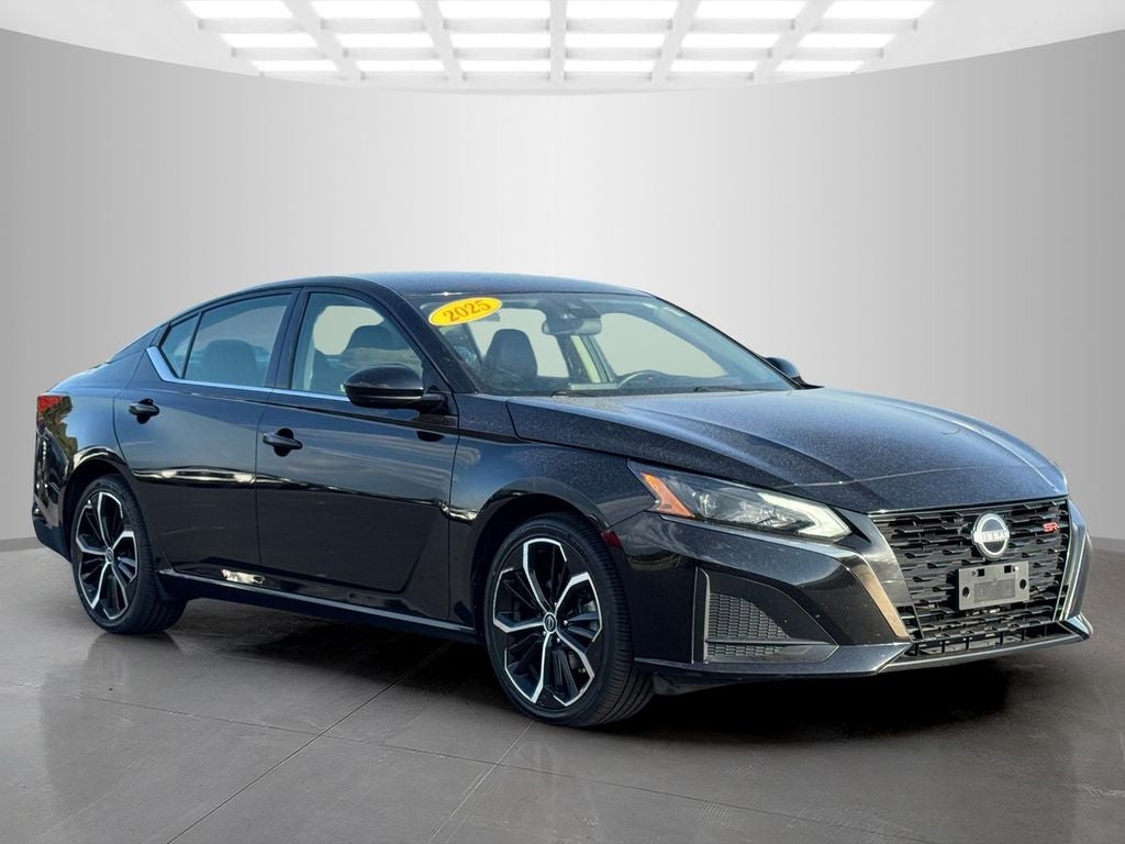 2025 Nissan Altima 2.5 SR