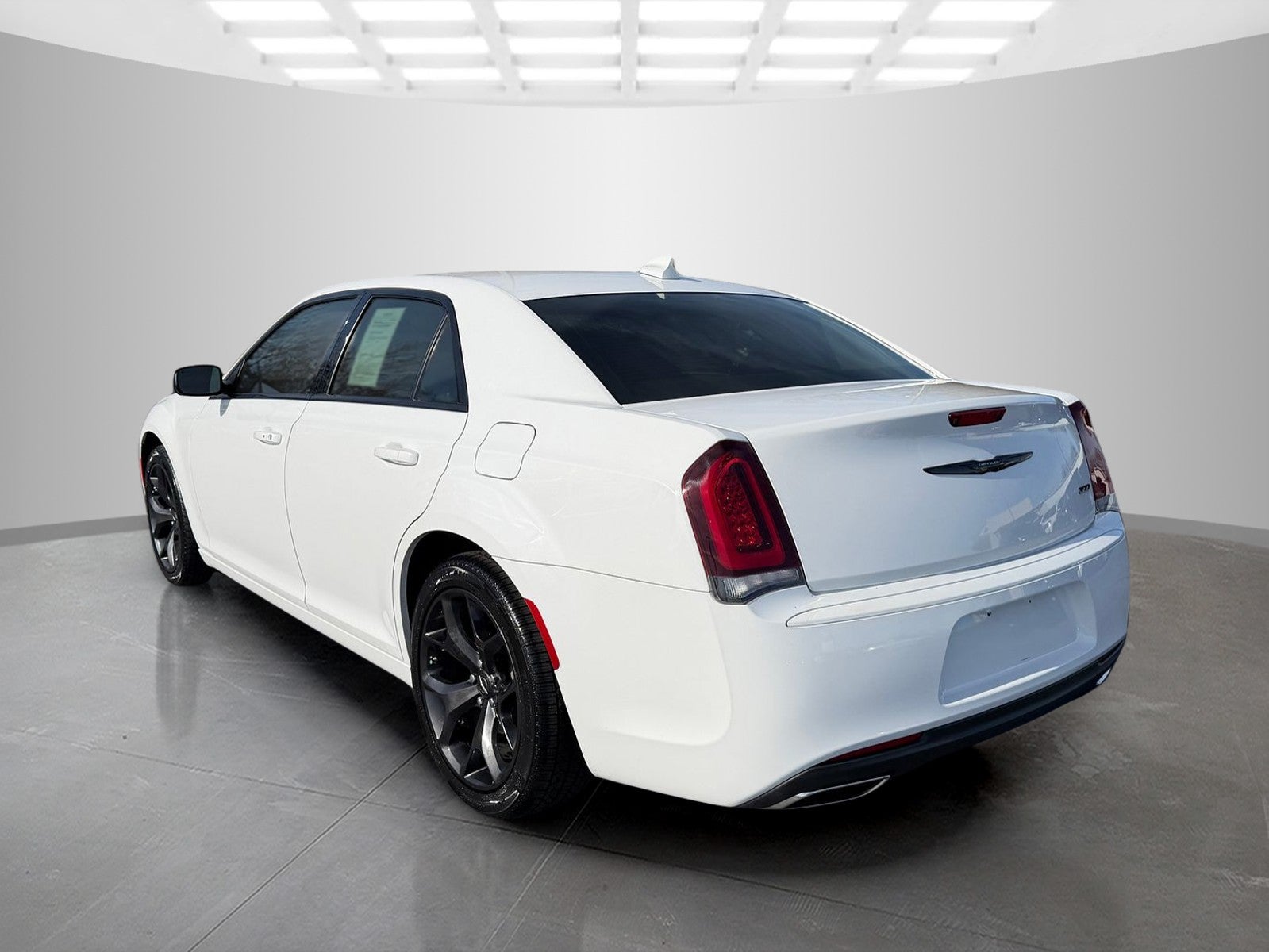 2022 Chrysler 300 Touring