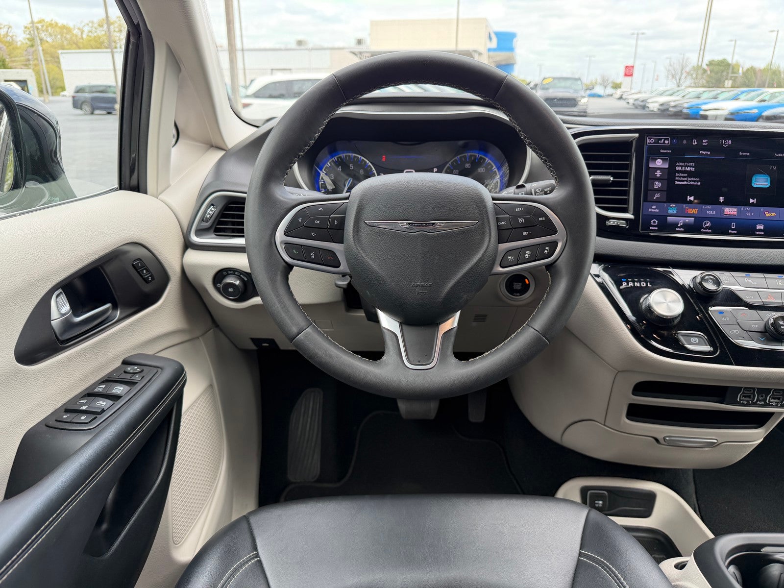 2024 Chrysler Pacifica Touring L