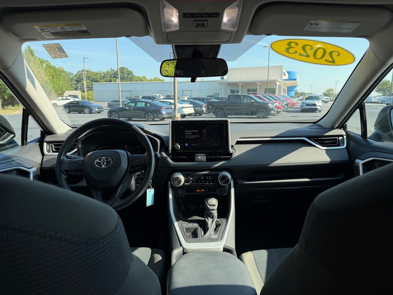 2023 Toyota RAV4 LE