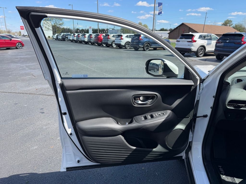 2026 Honda HR-V LX
