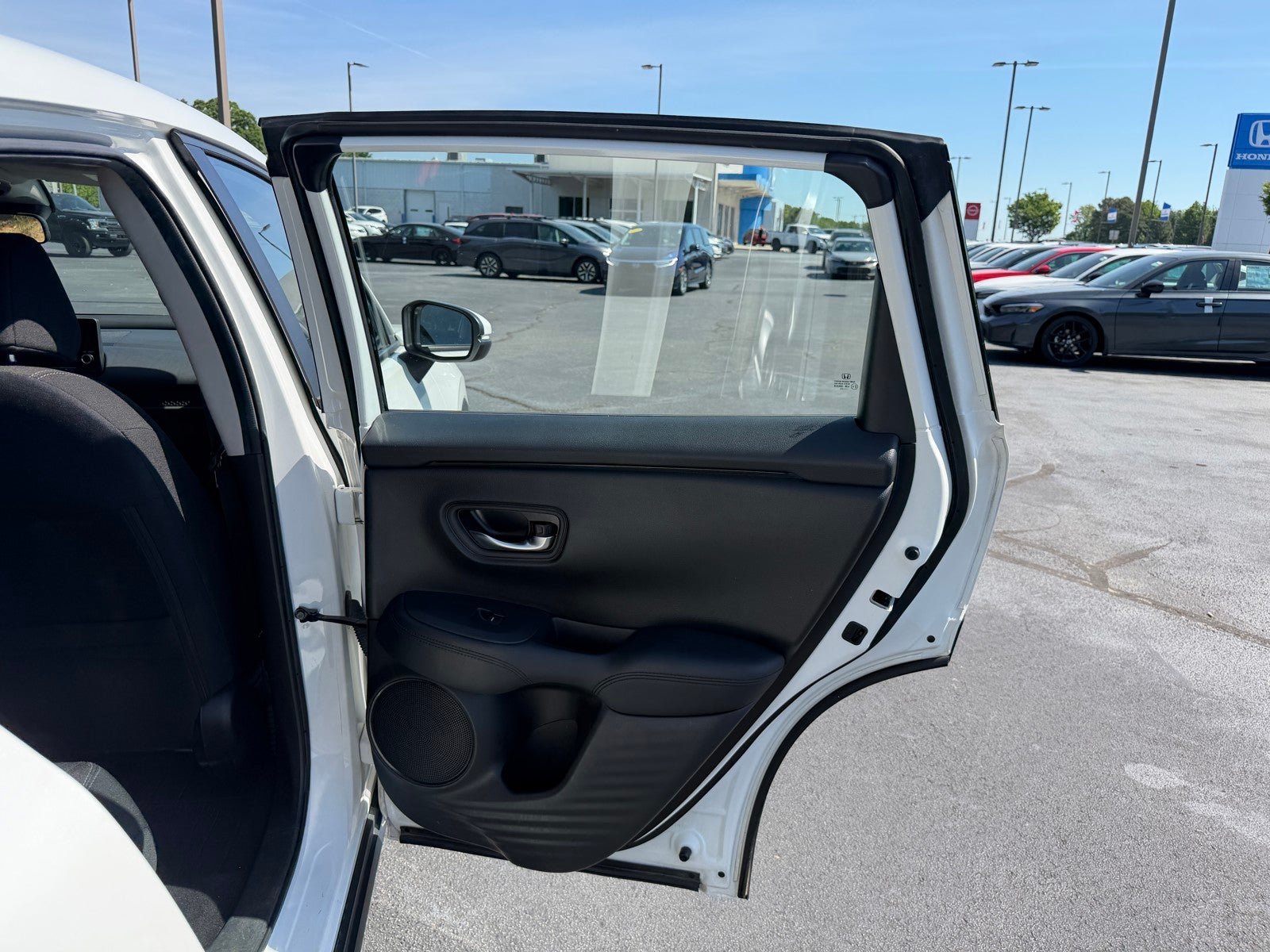 2023 Honda HR-V LX