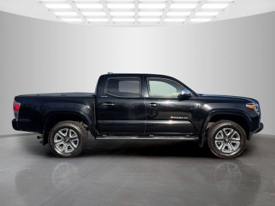 2017 Toyota Tacoma Limited V6