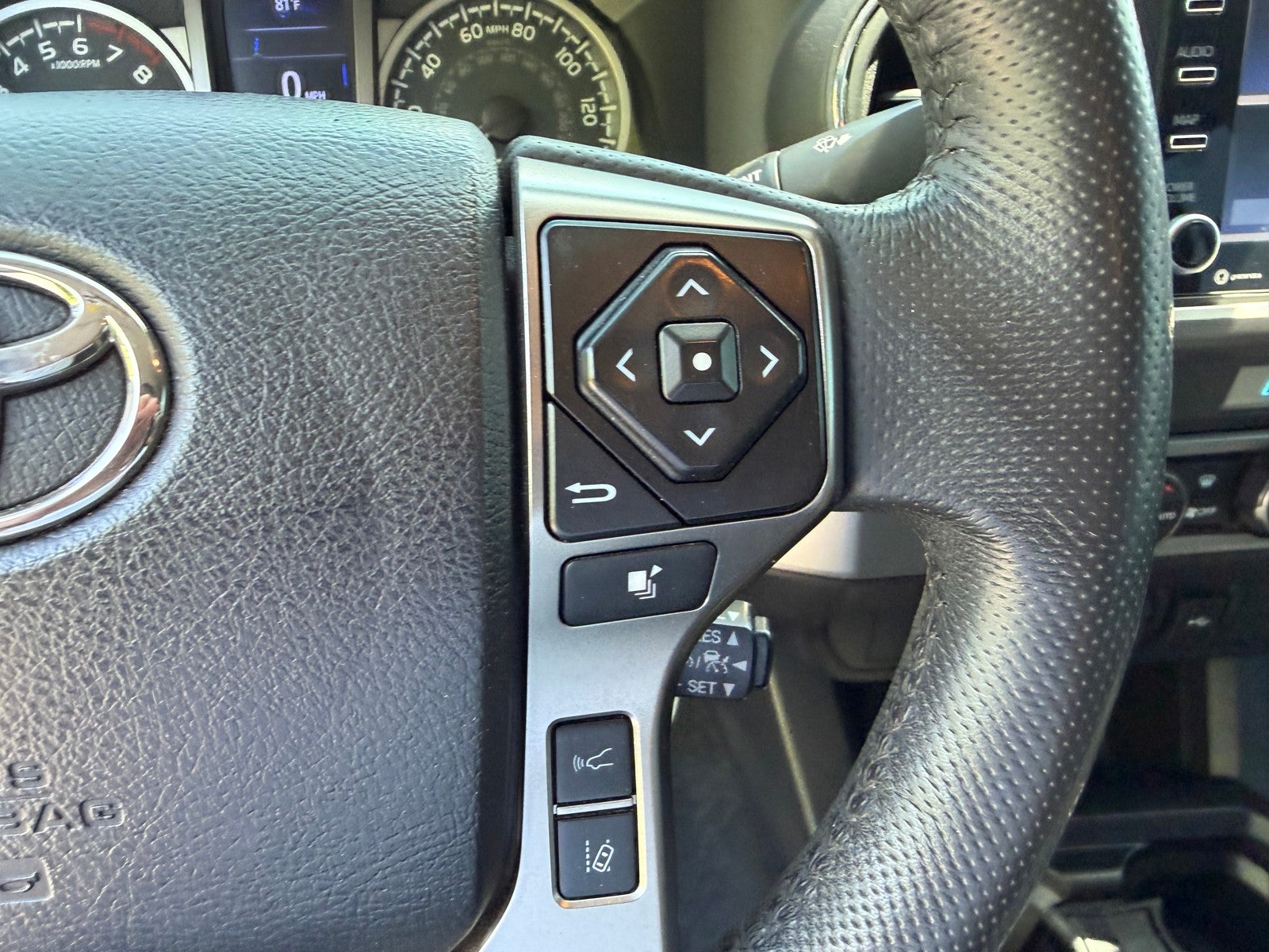 2021 Toyota Tacoma SR5 V6